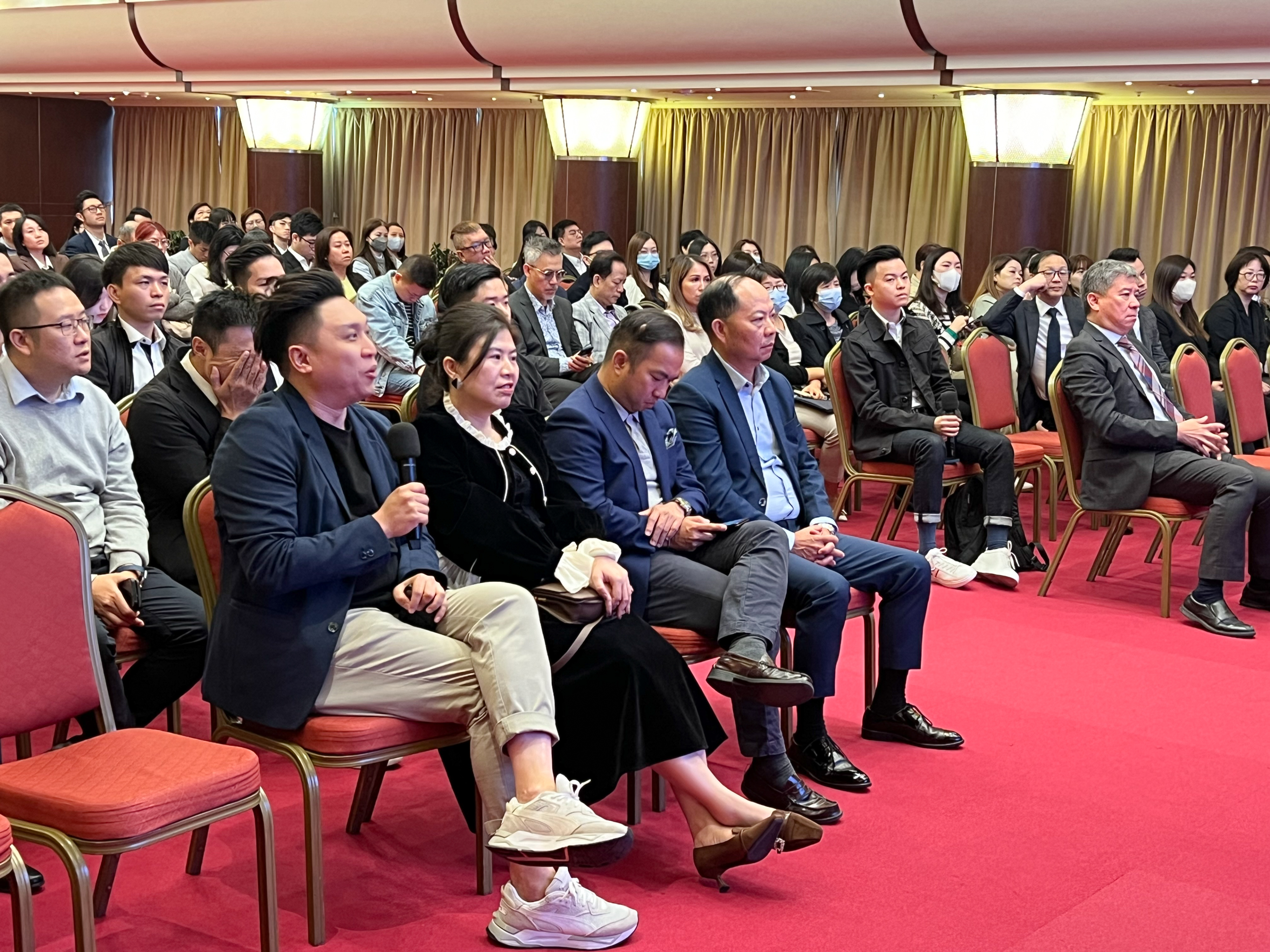 保險中介牌照服務電子化，線上繳費及電子卡證於“一戶通”上線｜澳門金融管理局